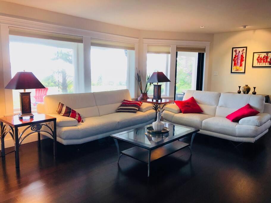 Saanichton Waterfront 2Br Suite With Superb Views Extérieur photo