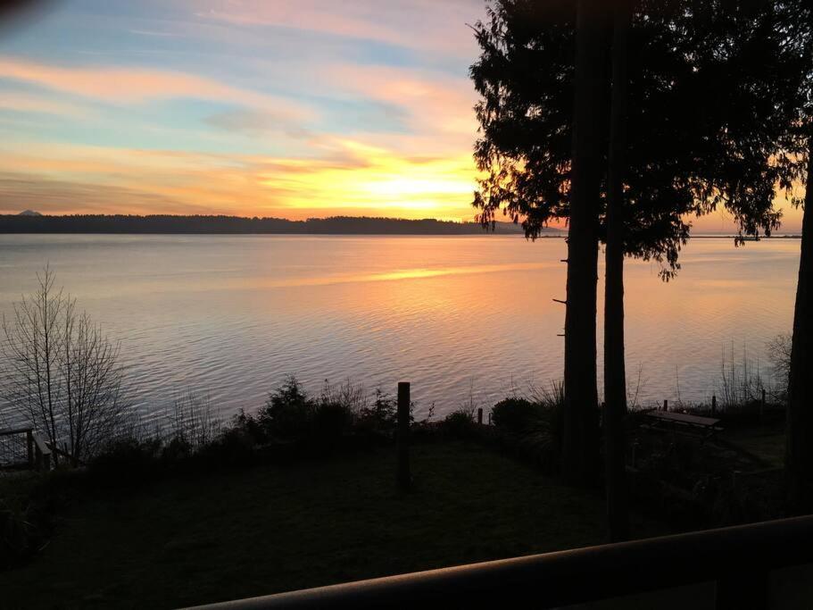 Saanichton Waterfront 2Br Suite With Superb Views Extérieur photo